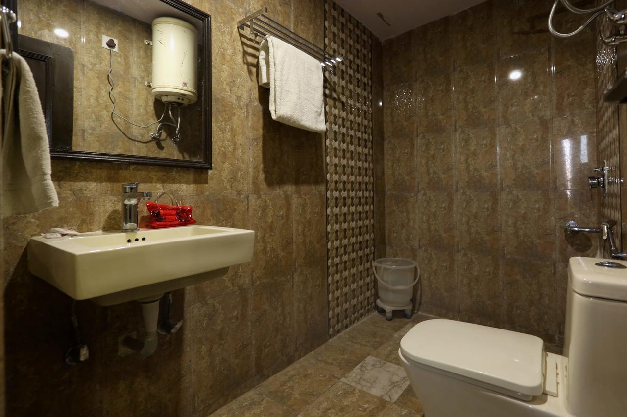 Oyo 3538 Hotel Mahamaya Shimla Buitenkant foto